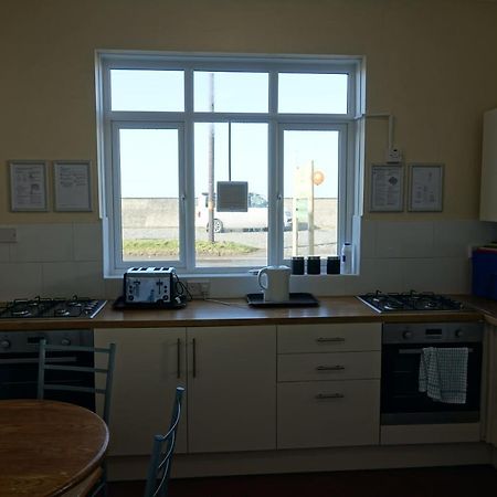 Yha Borth Hostel Екстериор снимка