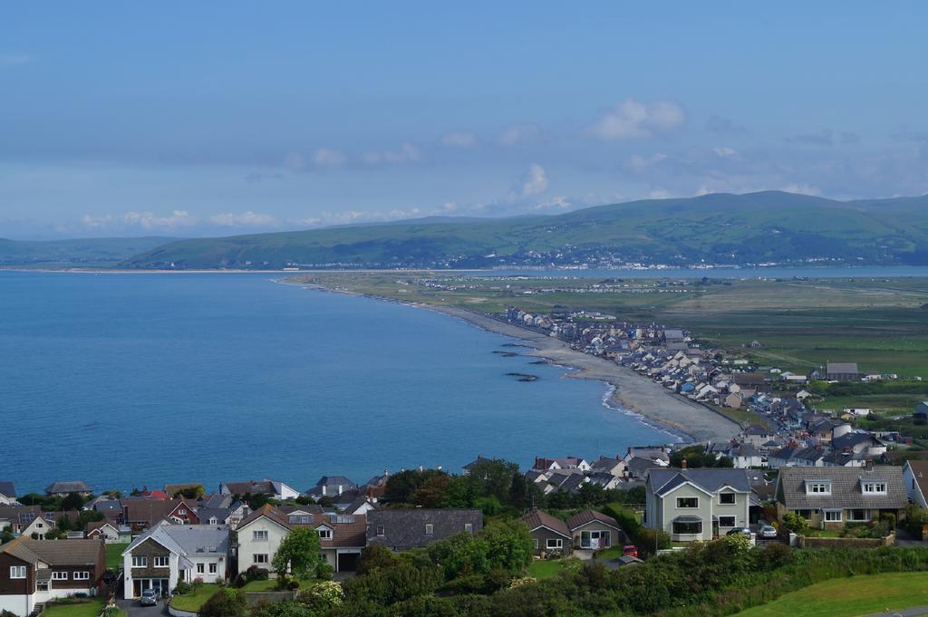 Yha Borth Hostel Стая снимка