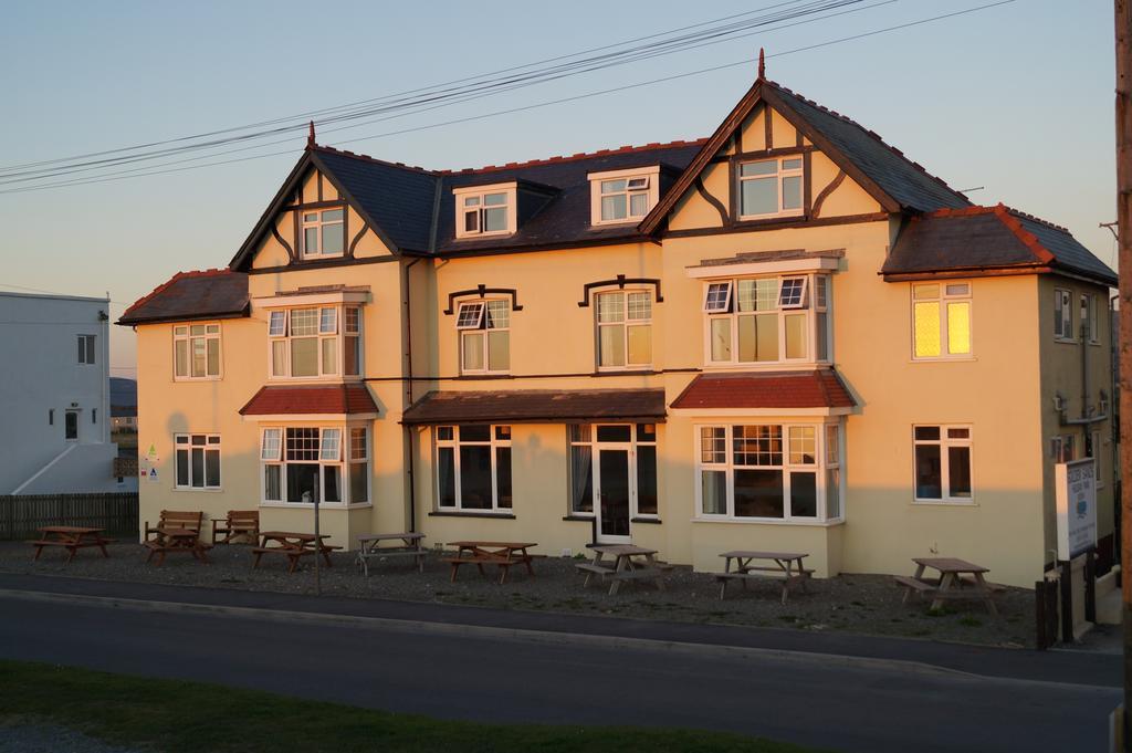 Yha Borth Hostel Стая снимка
