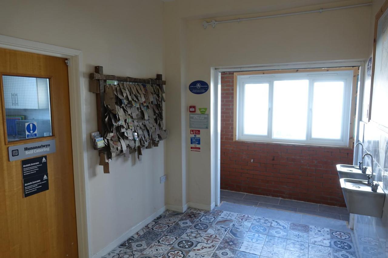 Yha Borth Hostel Екстериор снимка
