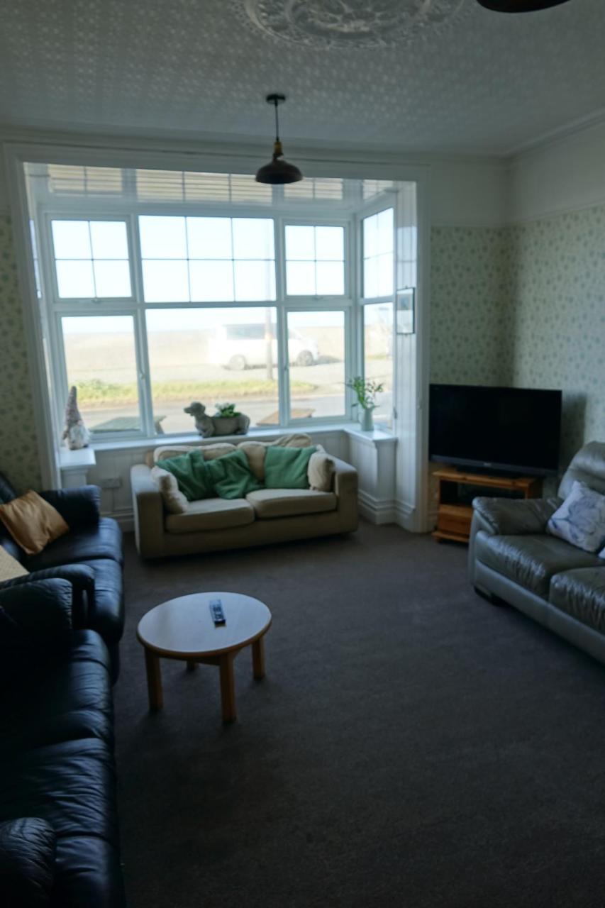 Yha Borth Hostel Екстериор снимка